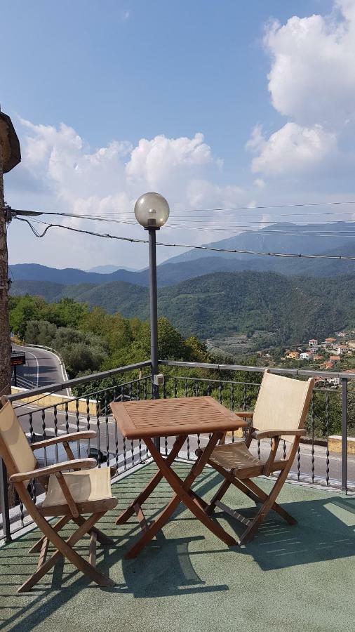 Albergo Ristorante Bergallo Tovo San Giacomo Екстер'єр фото
