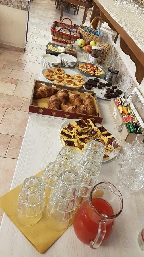 Albergo Ristorante Bergallo Tovo San Giacomo Екстер'єр фото